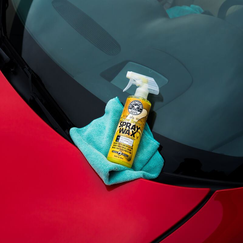 Chemical Guys Blazin' Banana Natural Carnauba Spray Wax - Detailing Connect